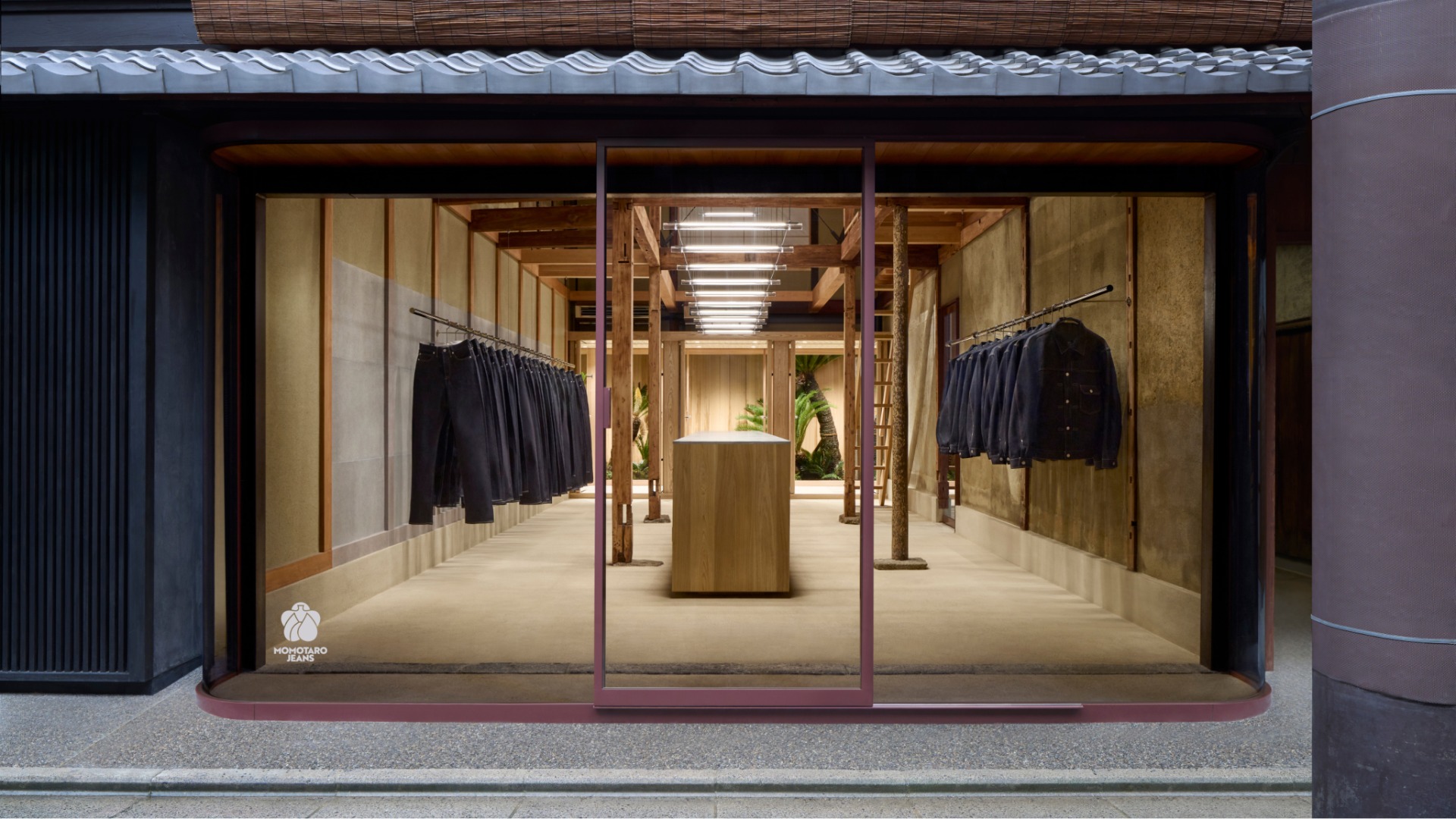 MOMOTARO JEANS KYOTO MOMOTARO JEANS KYOTO